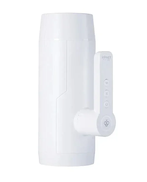 Blanche Thrusting Blowjob Male Stroker for Couples Foreplay