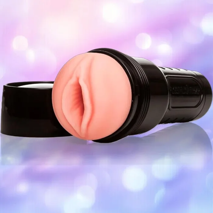 Fleshlight Go Surge: Realistic, Portable Men’s Masturbation Sleeve