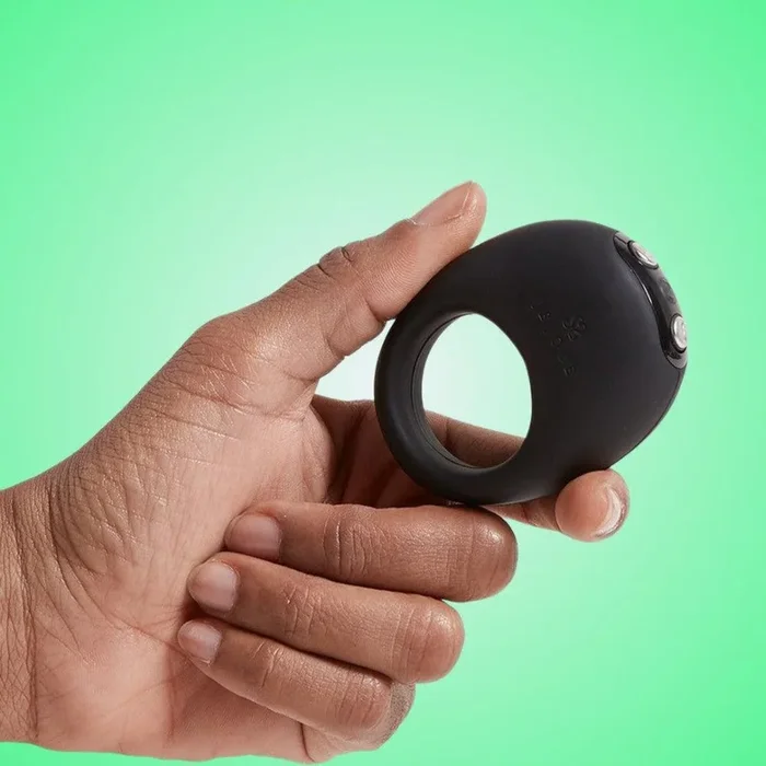 Je Joue Mio Cock Ring with 5 Vibrations – Black