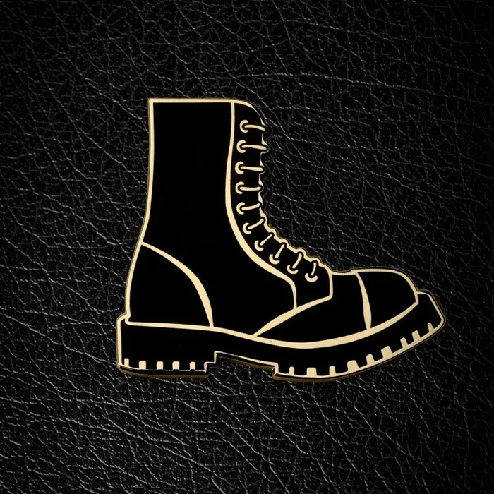 Master of the House Pin, 10 Hole Boots