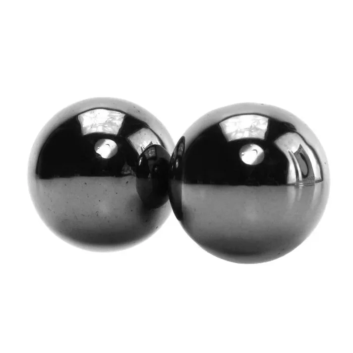Nen-Wa Magnetised Hematite Balls in Black