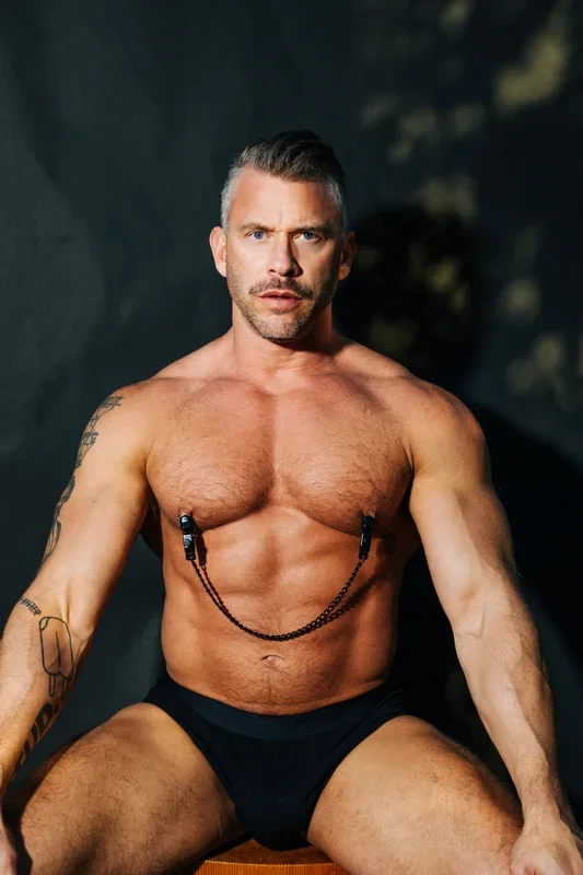 NIPPLE CLAMPS CRISS THWARTWISE WITH CHAIN BY M2M