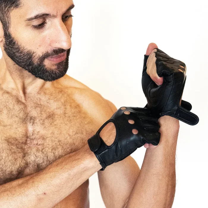 ruff GEAR Fingerless Leather Baseball Mitt Black