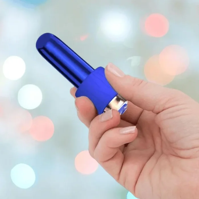 Swan Maximum Rechargeable Bullet – Blue