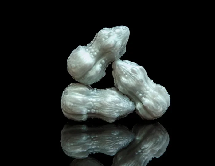 Symbiote Style Kegel Eggs Clutch